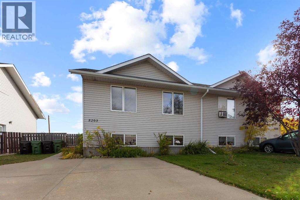 Listing photo – 5203 41 Street, Camrose
