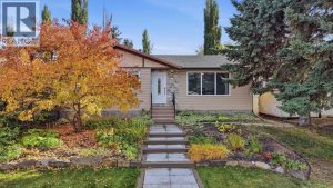 Listing photo – 4412 45 Avenue, Sylvan Lake