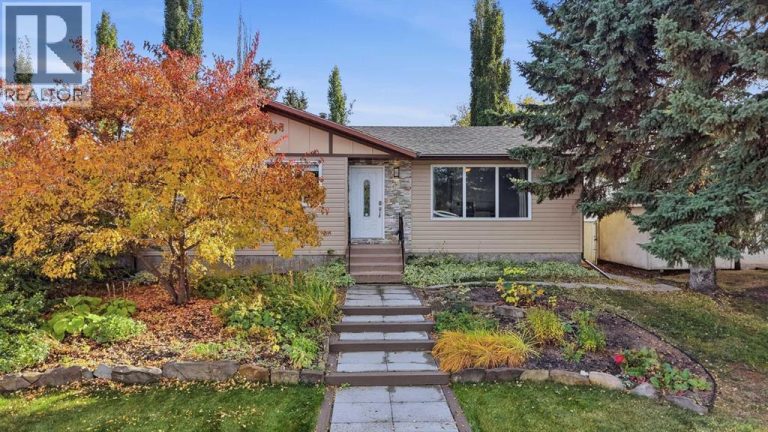 Listing photo – 4412 45 Avenue, Sylvan Lake