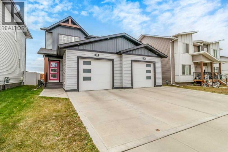 Listing photo – 32 Iron Gate Boulevard, Sylvan Lake