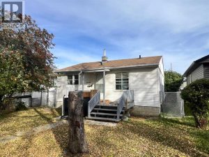 Listing photo – 5215 54 Street, Camrose