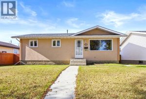 Listing photo – 4504 67 Street, Camrose