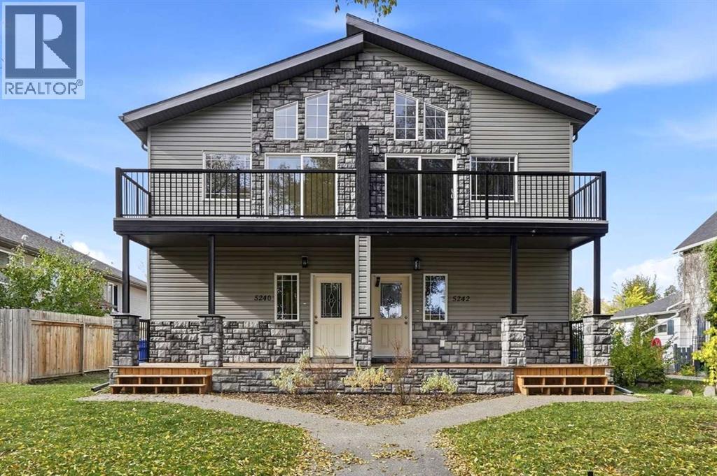 Listing photo – 5240 51 Street, Lacombe