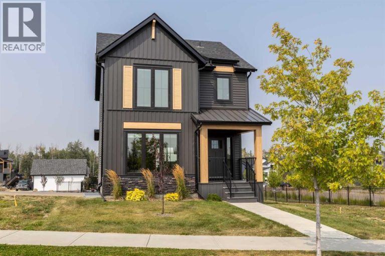 Listing photo – 5 Springfield Boulevard, Sylvan Lake