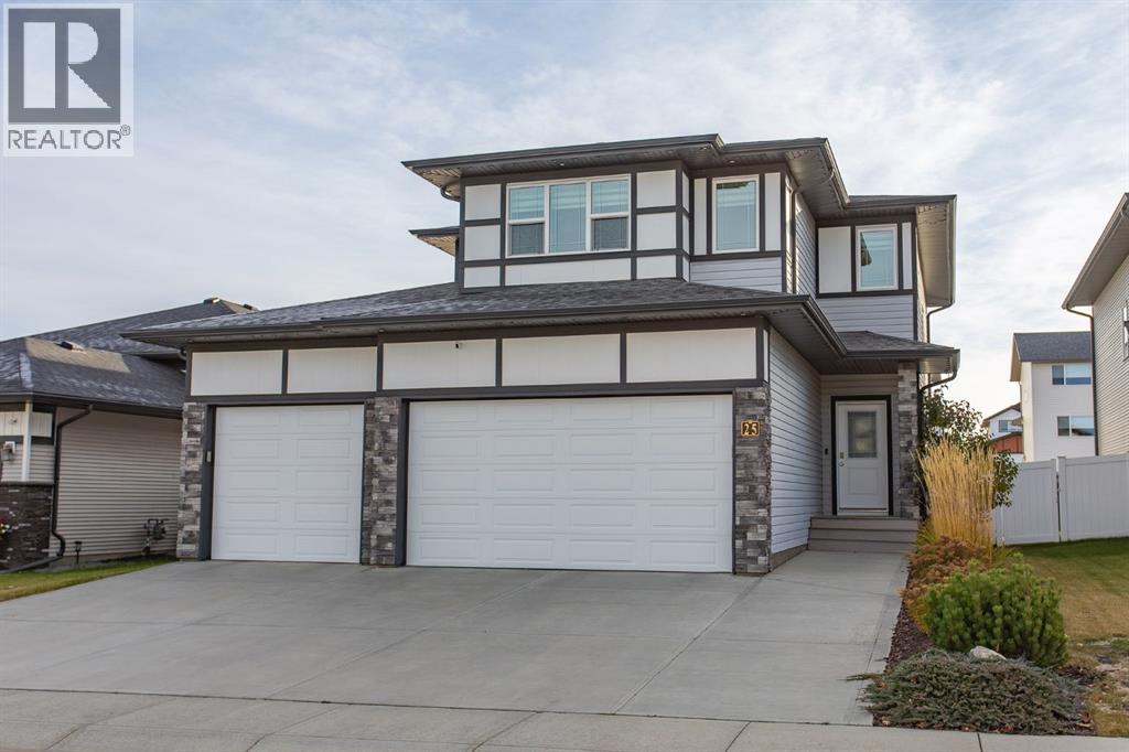Listing photo – 25 Trebble Close, Red Deer