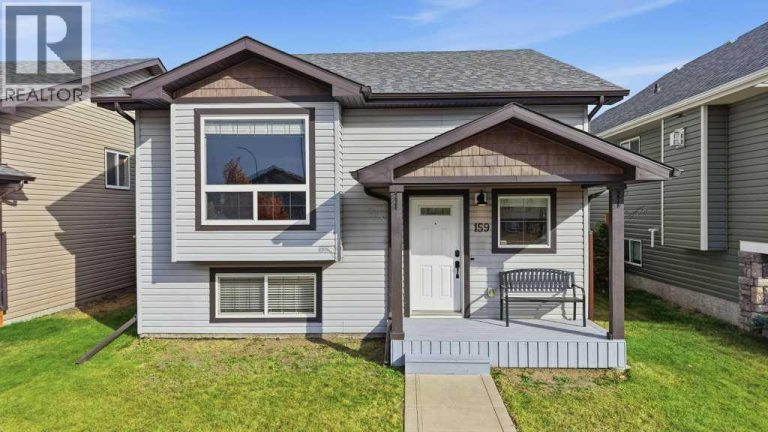Listing photo – 159 Pioneer Way, Blackfalds