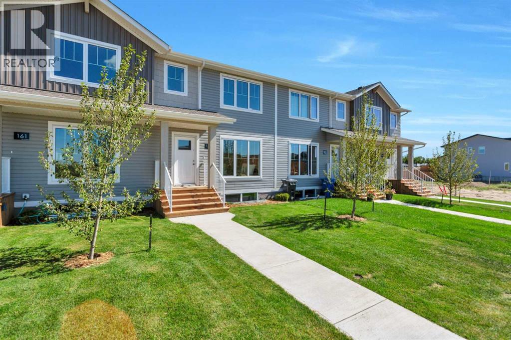 Listing photo – 169 Athens Road, Blackfalds