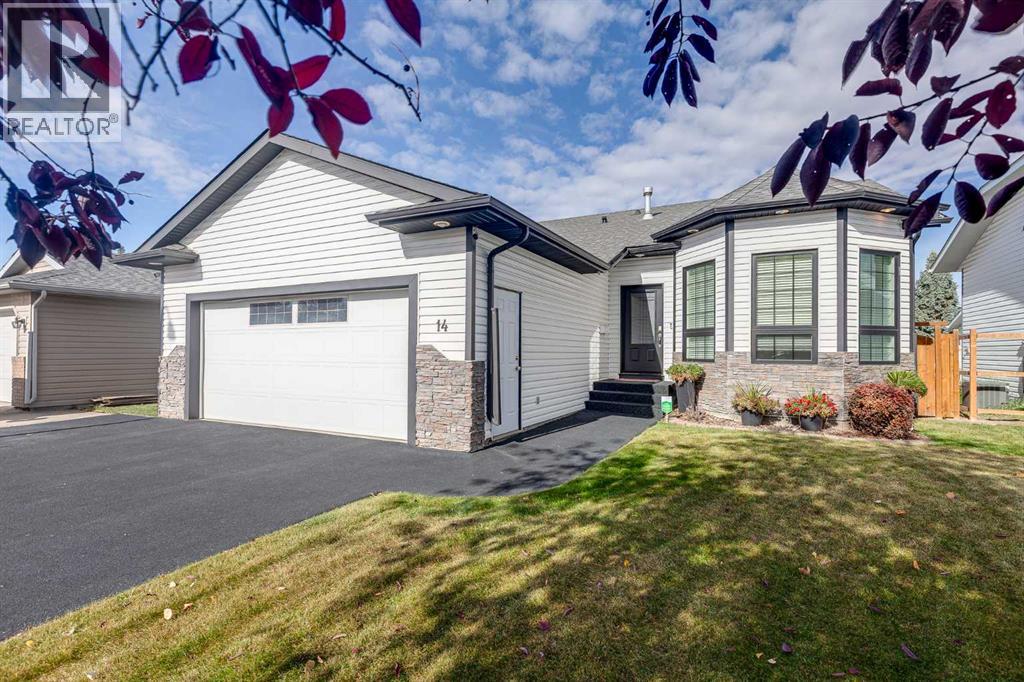 Listing photo – 14 Kingston Drive, Red Deer
