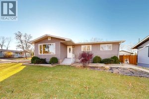 Listing photo – 4002 58 Street, Stettler