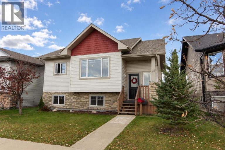 Listing photo – 55 Viscount Drive, Red Deer