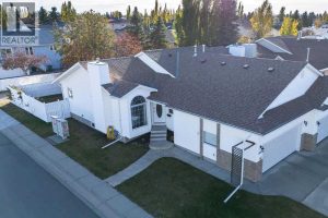 142 Doran Crescent Red Deer