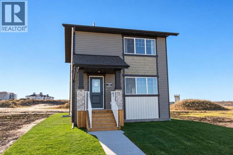 Listing photo – 25 Beacon Hill Drive, Sylvan Lake