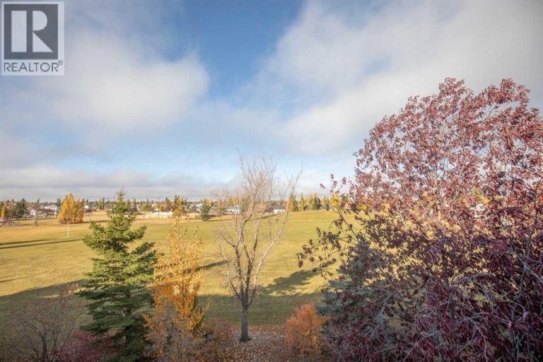 Listing photo – 304, 260 Duston Street, Red Deer
