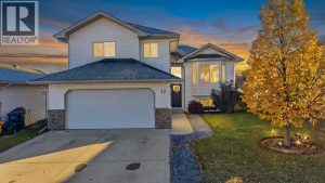 Listing photo – 17 Fulmar, Sylvan Lake
