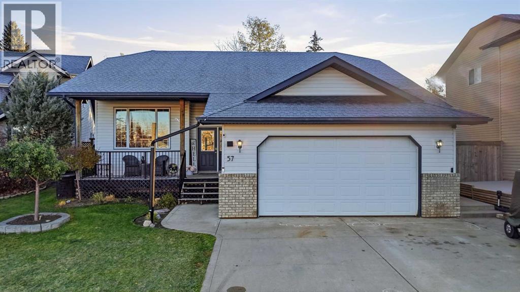Listing photo – 57 Falcon Crescent, Sylvan Lake