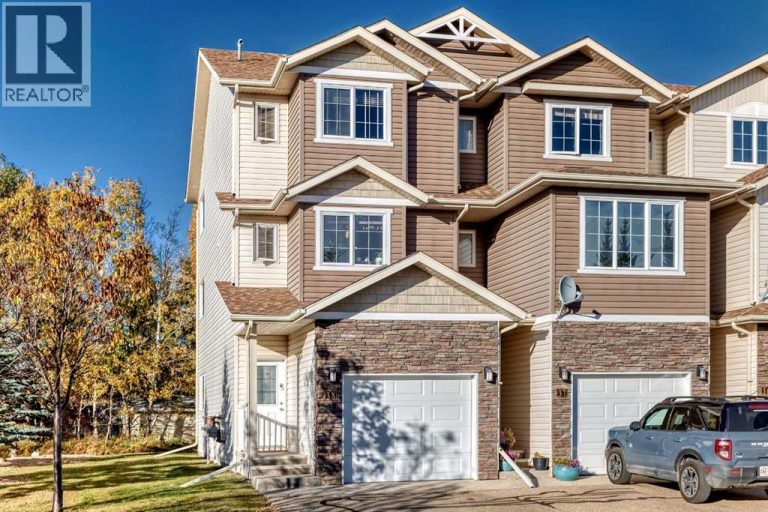 Welcome to 38, 5301 Windward Place in Sylvan Lake