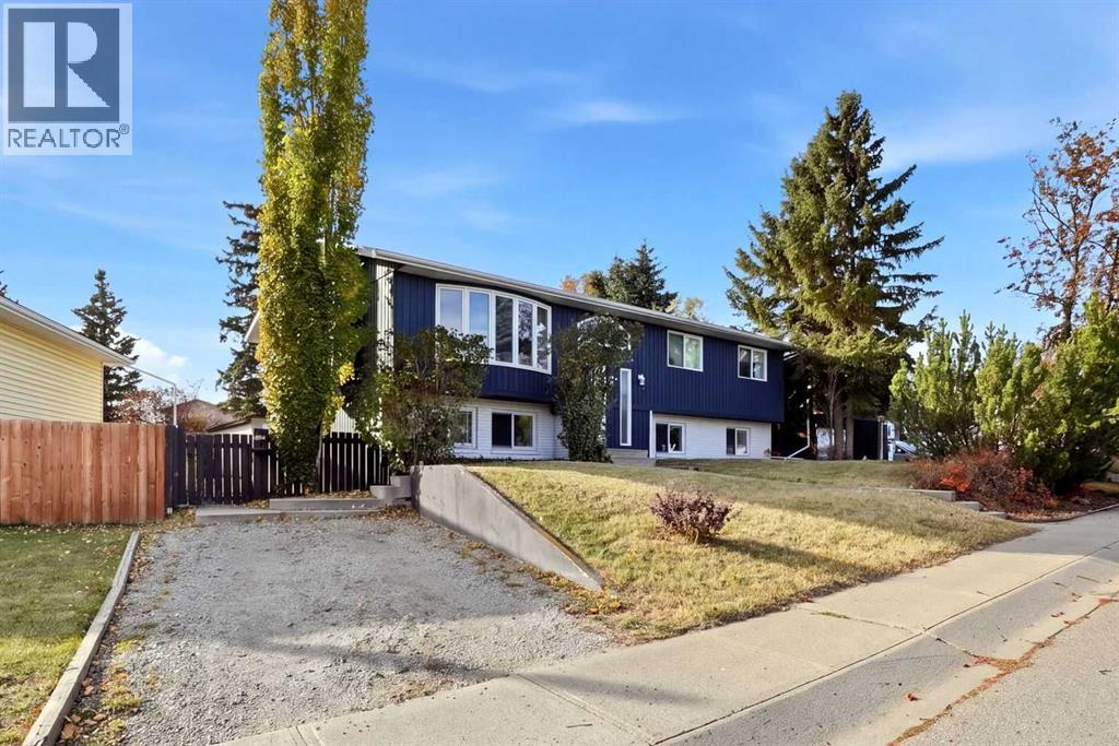 Listing photo – 28 Newlands Avenue, Red Deer