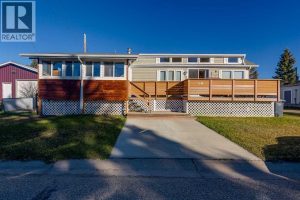 Listing photo – 34A, 5011 49 Avenue, Rimbey