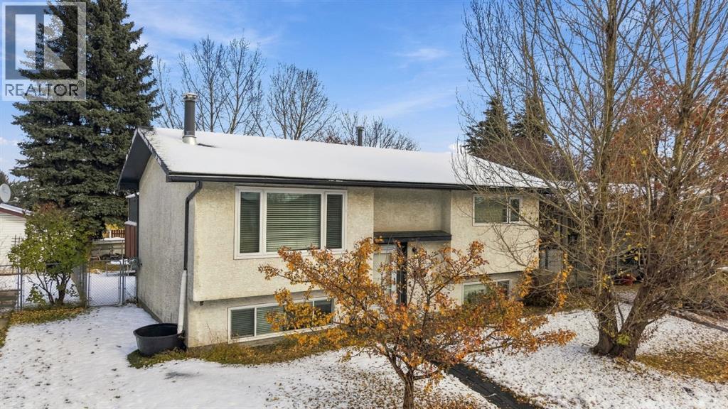 Listing photo – 5316 38 Street, Innisfail