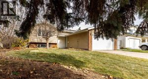 Listing photo – 102 Welton Crescent, Red Deer