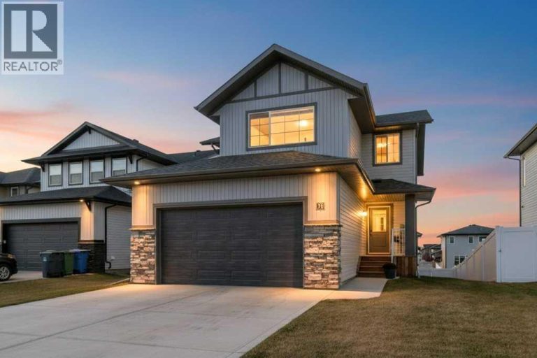 Listing photo – 36 Toal Close, Red Deer