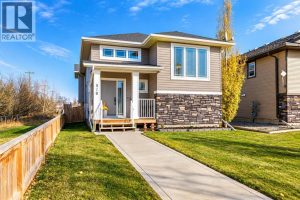 Listing photo – 518 Oak Street S, Springbrook