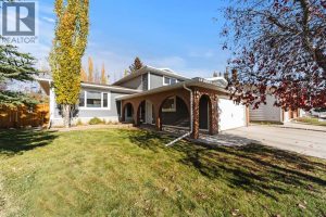 Listing photo – 6310 43A Avenue Close, Camrose