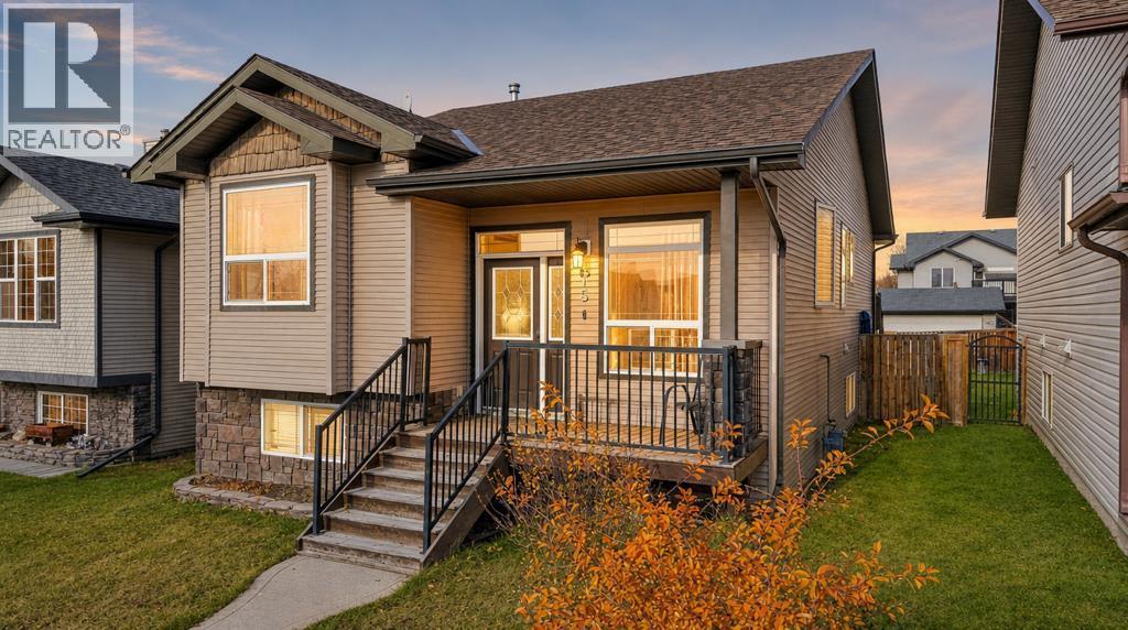 Listing photo – 15 Inkster Close, Red Deer