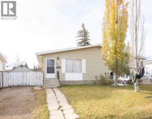 Listing photo – 271 Overdown Drive, Red Deer