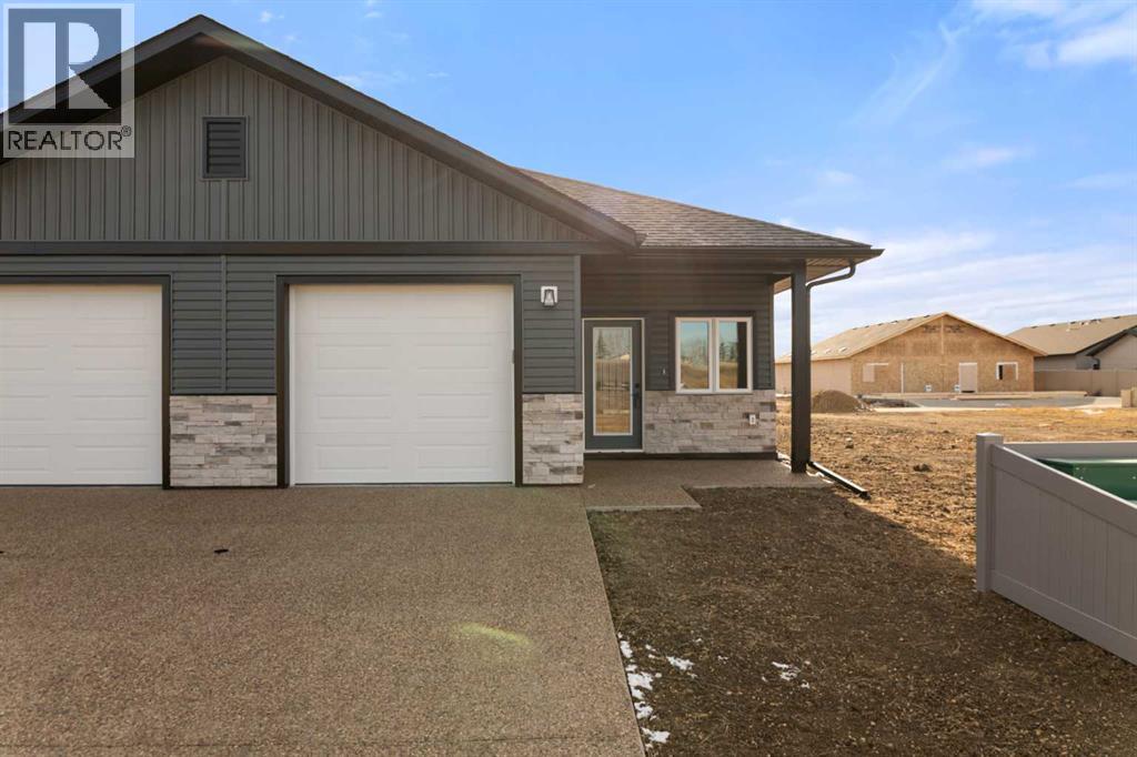 Listing photo – 6309 27 Avenue, Camrose