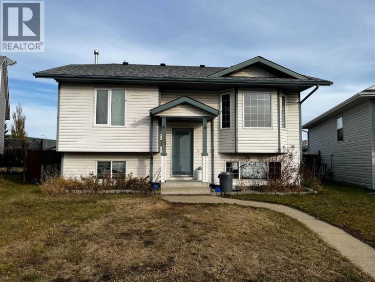 Listing photo – 61 Briarwood Crescent, Blackfalds