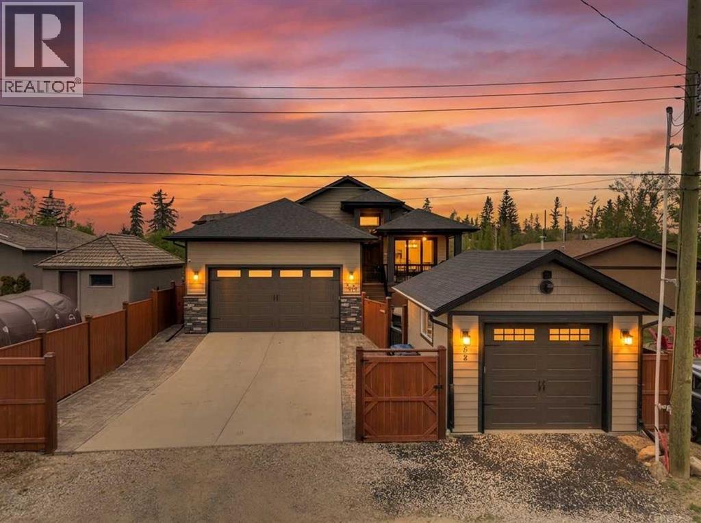 Listing photo – 5052 Lakeshore Drive, Sylvan Lake