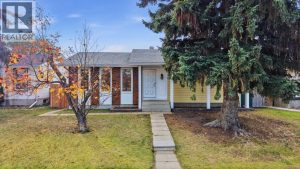 Listing photo – 97 Neville Close, Red Deer