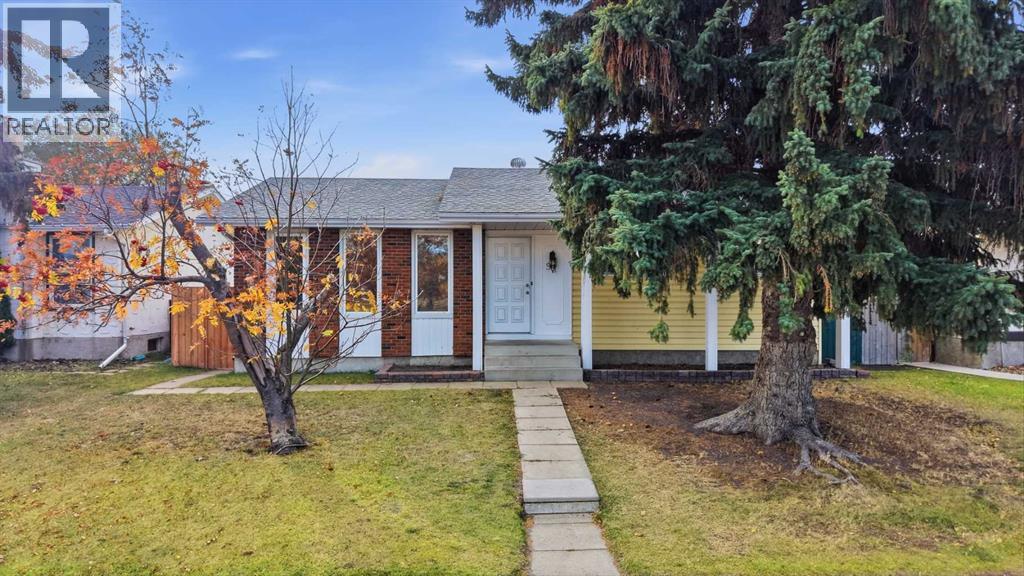 Listing photo – 97 Neville Close, Red Deer