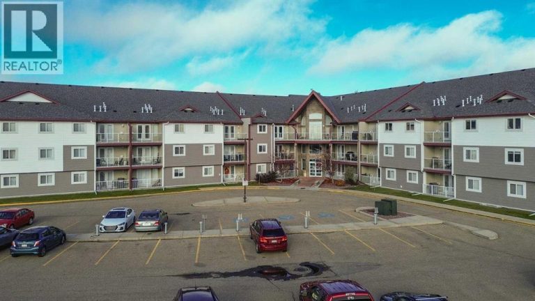 Listing photo – 112, 260 Duston Street, Red Deer