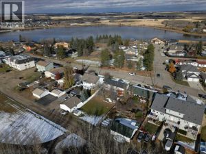 Listing photo – 5051 56 Street, Innisfail